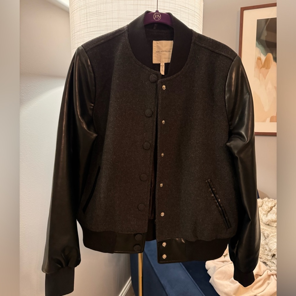 Anthropologie bomber jacket size small; never worn